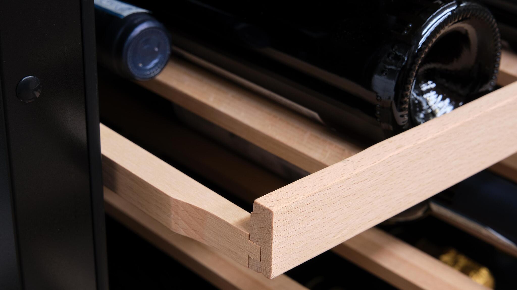 Винный шкаф Fulgor Milano FWC 8200 U TC BKX